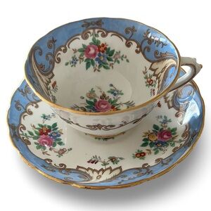 Tuscan Fine Bone China Blue Flower Bouquet Pattern Tea Cup and Saucer